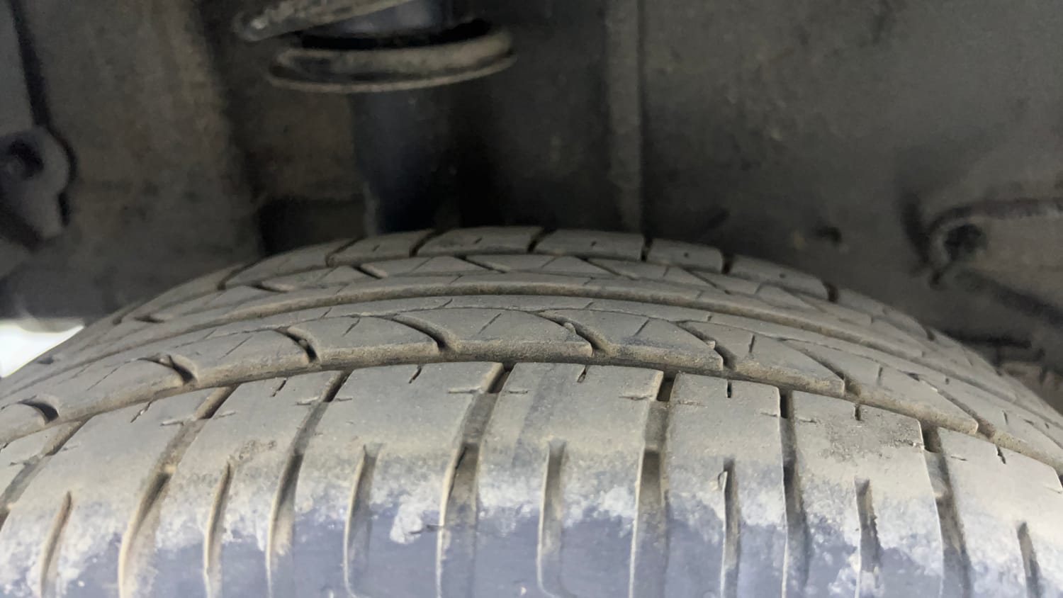 Used 2022 Tata Tigor XMA Petrol Automatic tyres RIGHT REAR TYRE TREAD VIEW