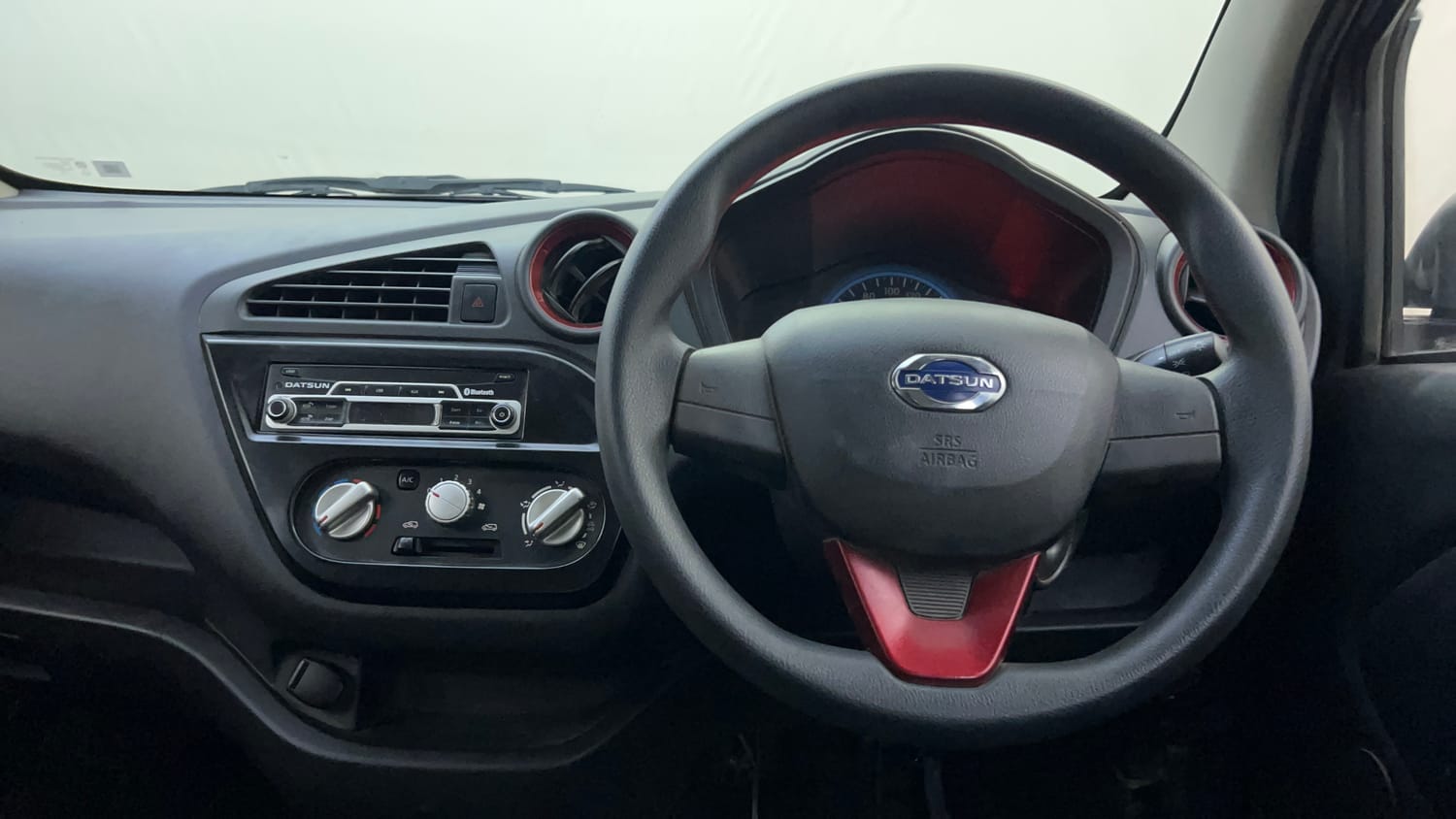 Used 2016 Datsun Redi-GO Sport Petrol Manual interior STEERING VIEW