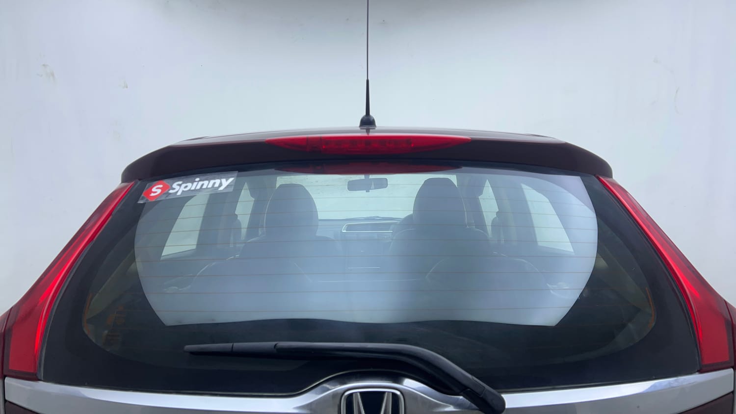 Used 2018 Honda Jazz V Petrol Petrol Manual exterior BACK WINDSHIELD VIEW