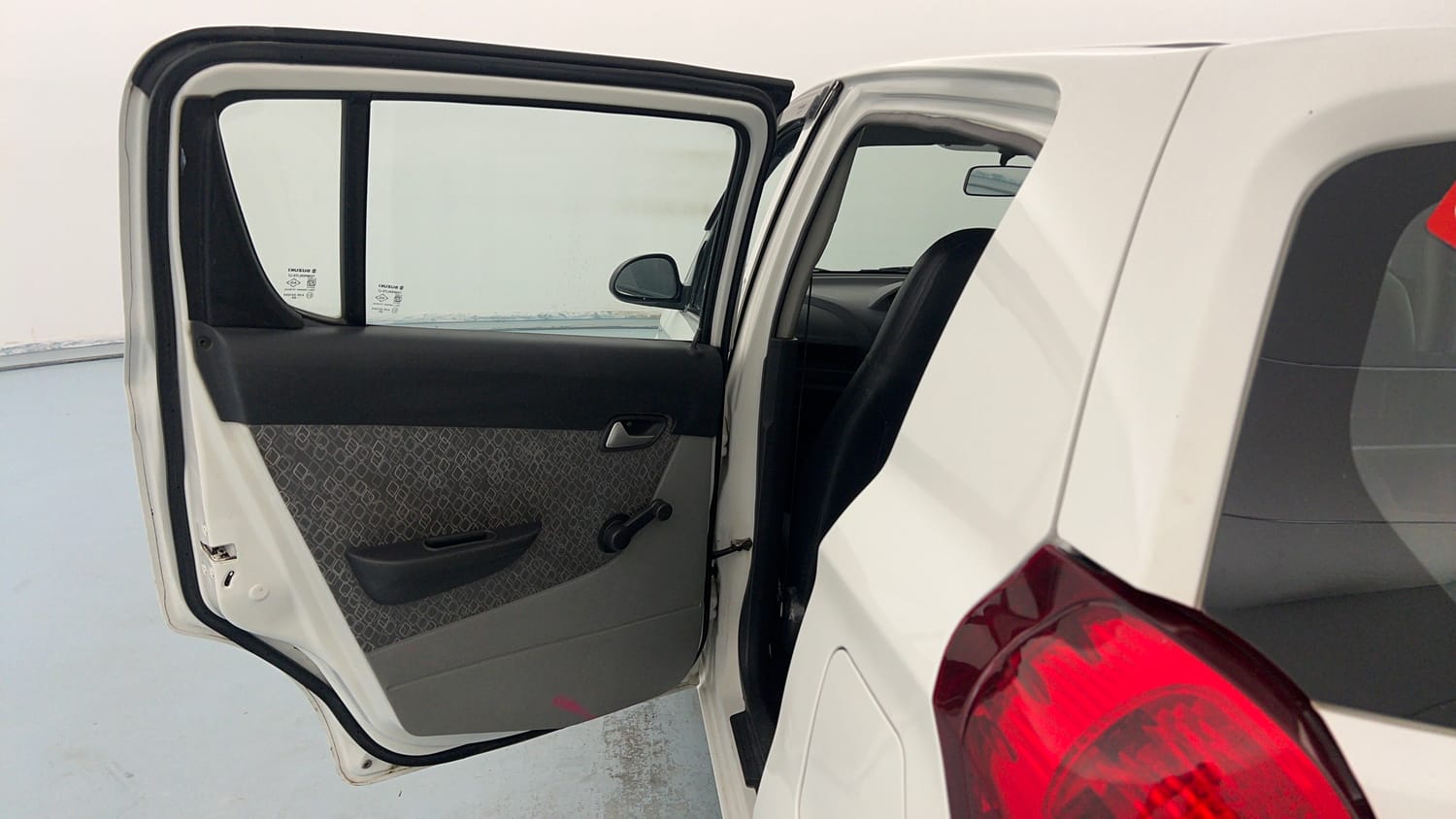 Used 2017 Maruti Suzuki Alto 800 VXI CNG (Outside Fitted) Petrol Manual interior LEFT REAR DOOR OPEN VIEW