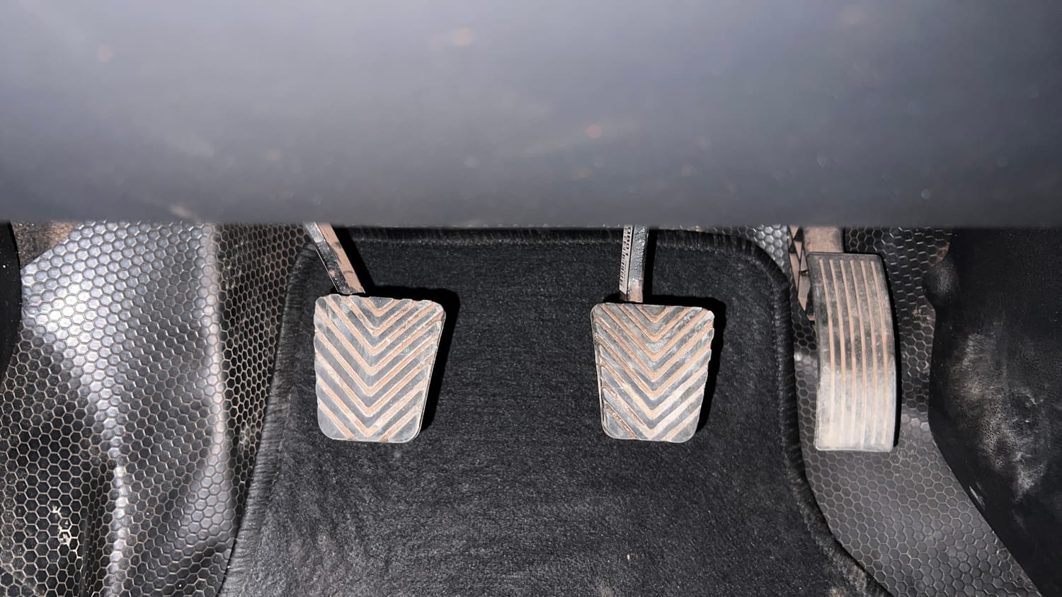 Used 2020 Hyundai Venue SX 1.0 Turbo Petrol Manual interior PEDALS VIEW