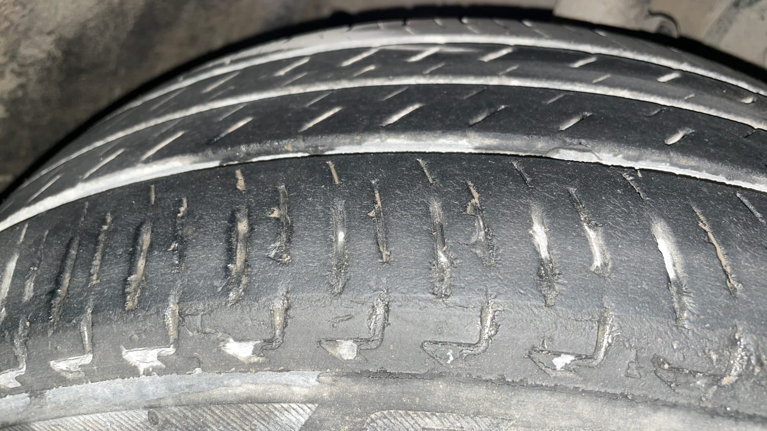 Used 2019 Honda City ZX CVT Petrol Petrol Automatic tyres RIGHT FRONT TYRE TREAD VIEW
