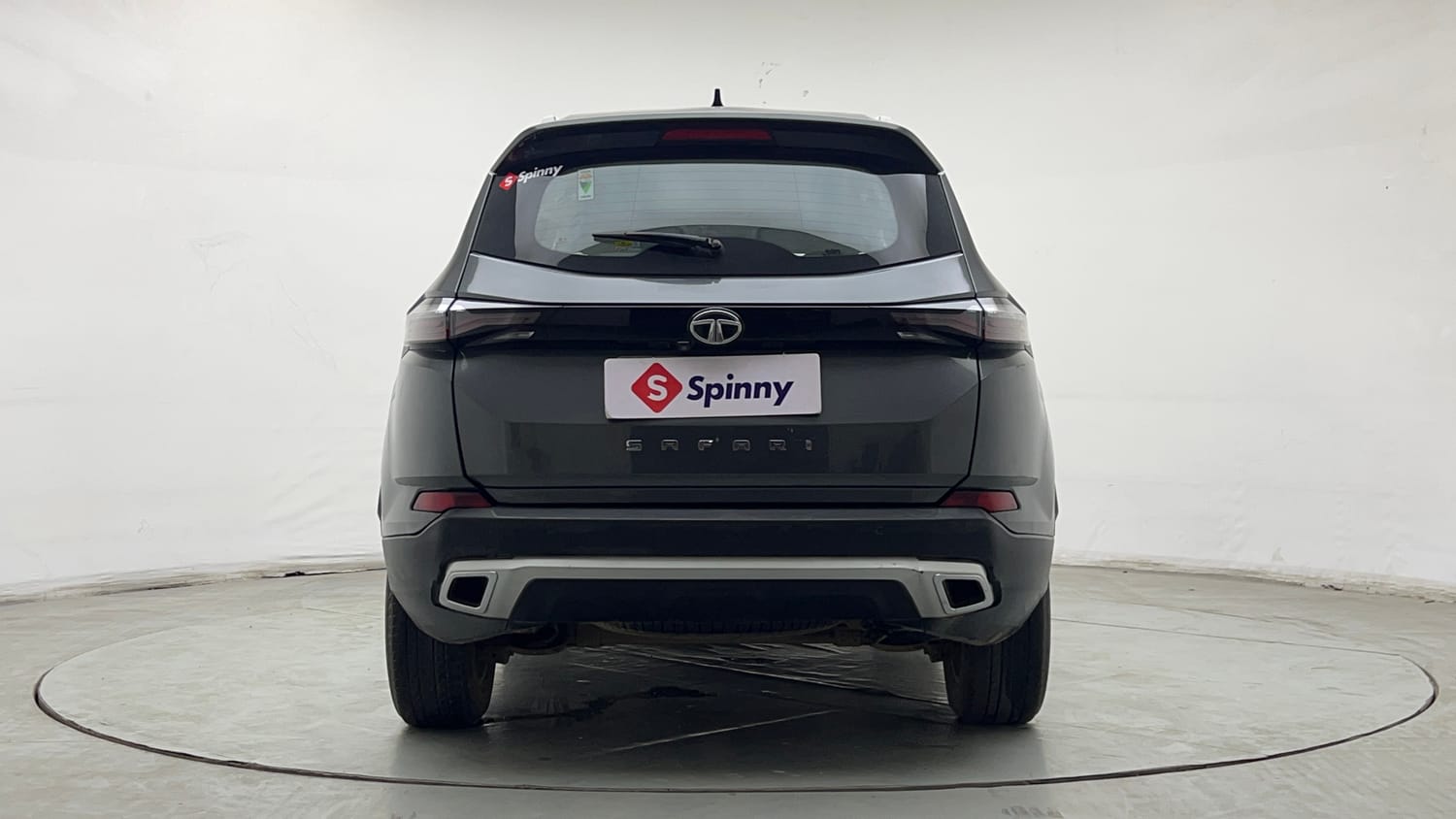 Used 2022 Tata Safari XZA Plus Diesel Automatic exterior BACK VIEW