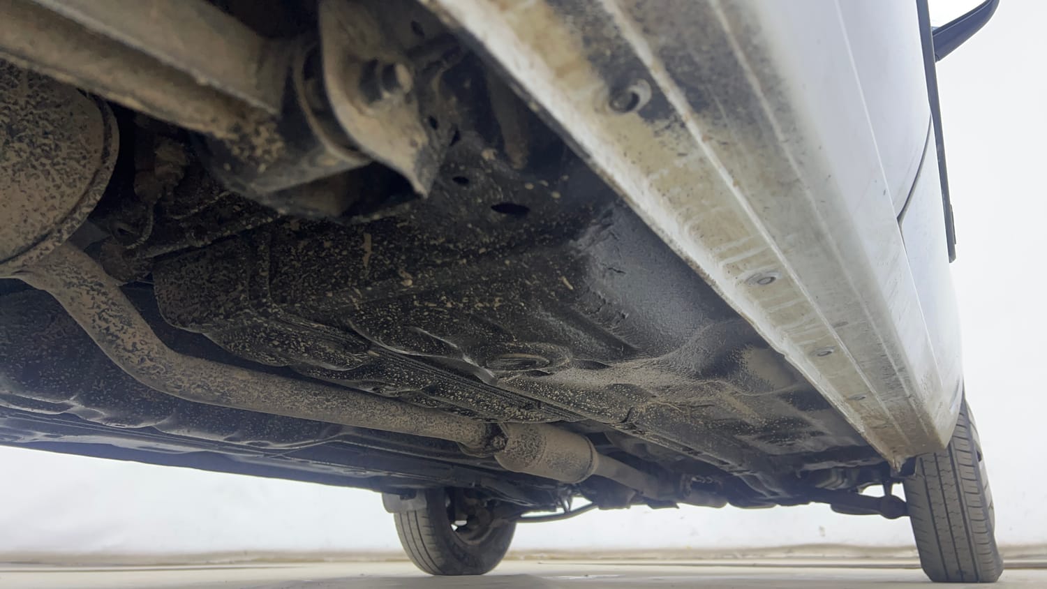Used 2017 Maruti Suzuki Alto 800 LXi Petrol Manual extra REAR RIGHT UNDERBODY VIEW