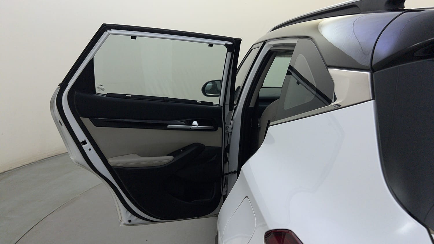 Used 2020 Kia Seltos HTX IVT 1.5 Dual Tone Petrol Automatic interior LEFT REAR DOOR OPEN VIEW