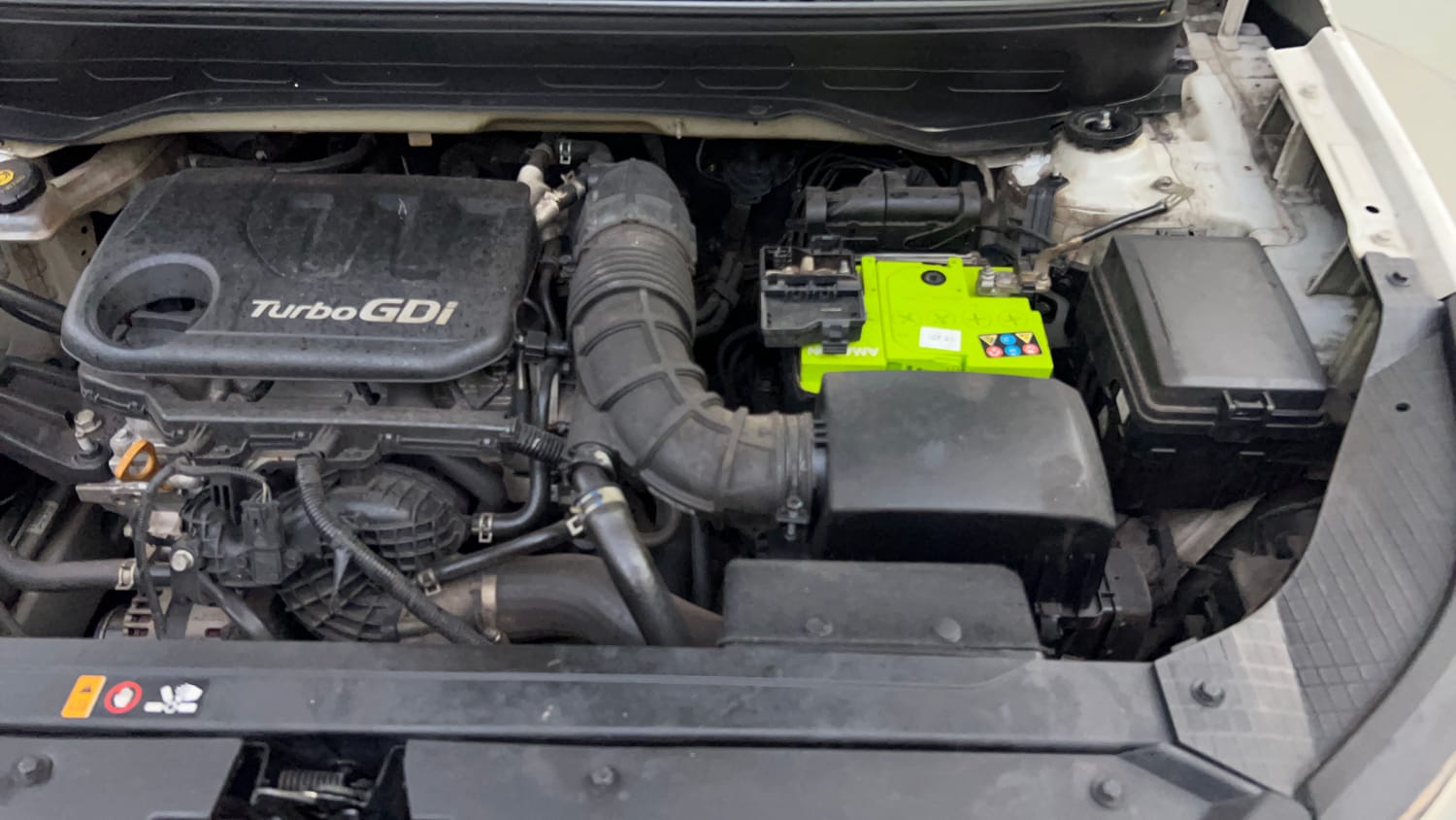 Used 2020 Hyundai Venue SX 1.0 Turbo Petrol Manual engine ENGINE LEFT SIDE VIEW