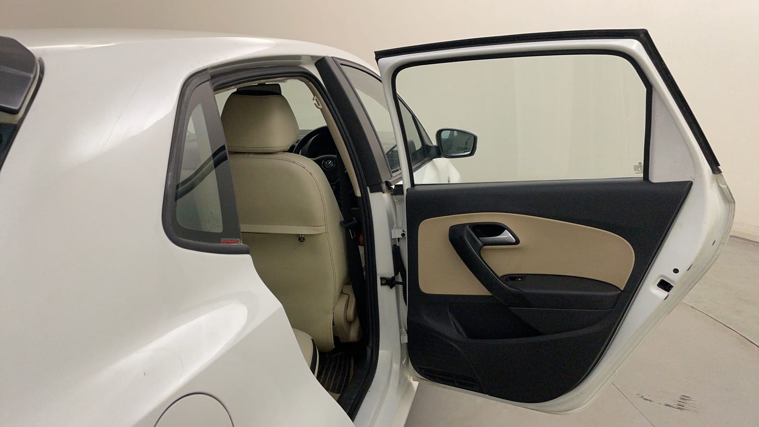 Used 2015 Volkswagen Polo Highline1.2L (P) Petrol Manual interior RIGHT REAR DOOR OPEN VIEW
