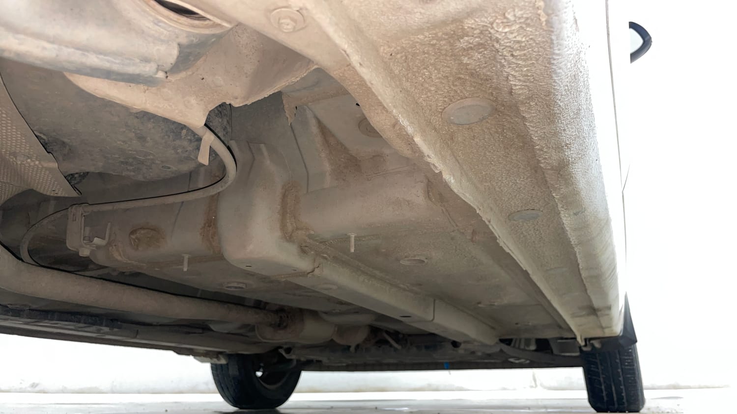Used 2021 Hyundai Santro Sportz AMT Petrol Automatic extra REAR RIGHT UNDERBODY VIEW