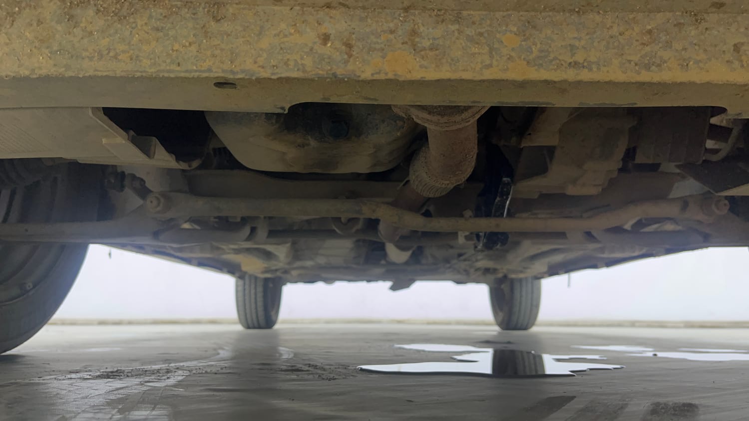 Used 2023 Tata Tiago NRG XZ AMT Petrol Automatic extra FRONT LEFT UNDERBODY VIEW
