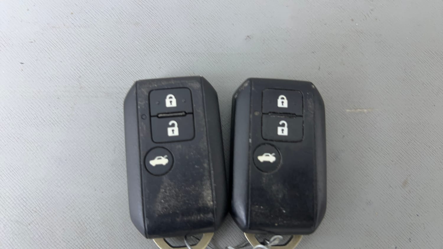 Used 2017 Maruti Suzuki Dzire ZXi Plus AMT Petrol Automatic extra CAR KEY VIEW