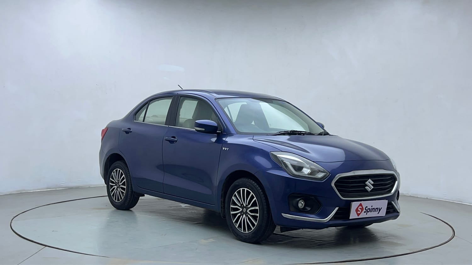 Used 2017 Maruti Suzuki Dzire ZXi Plus AMT Petrol Automatic exterior RIGHT FRONT CORNER VIEW