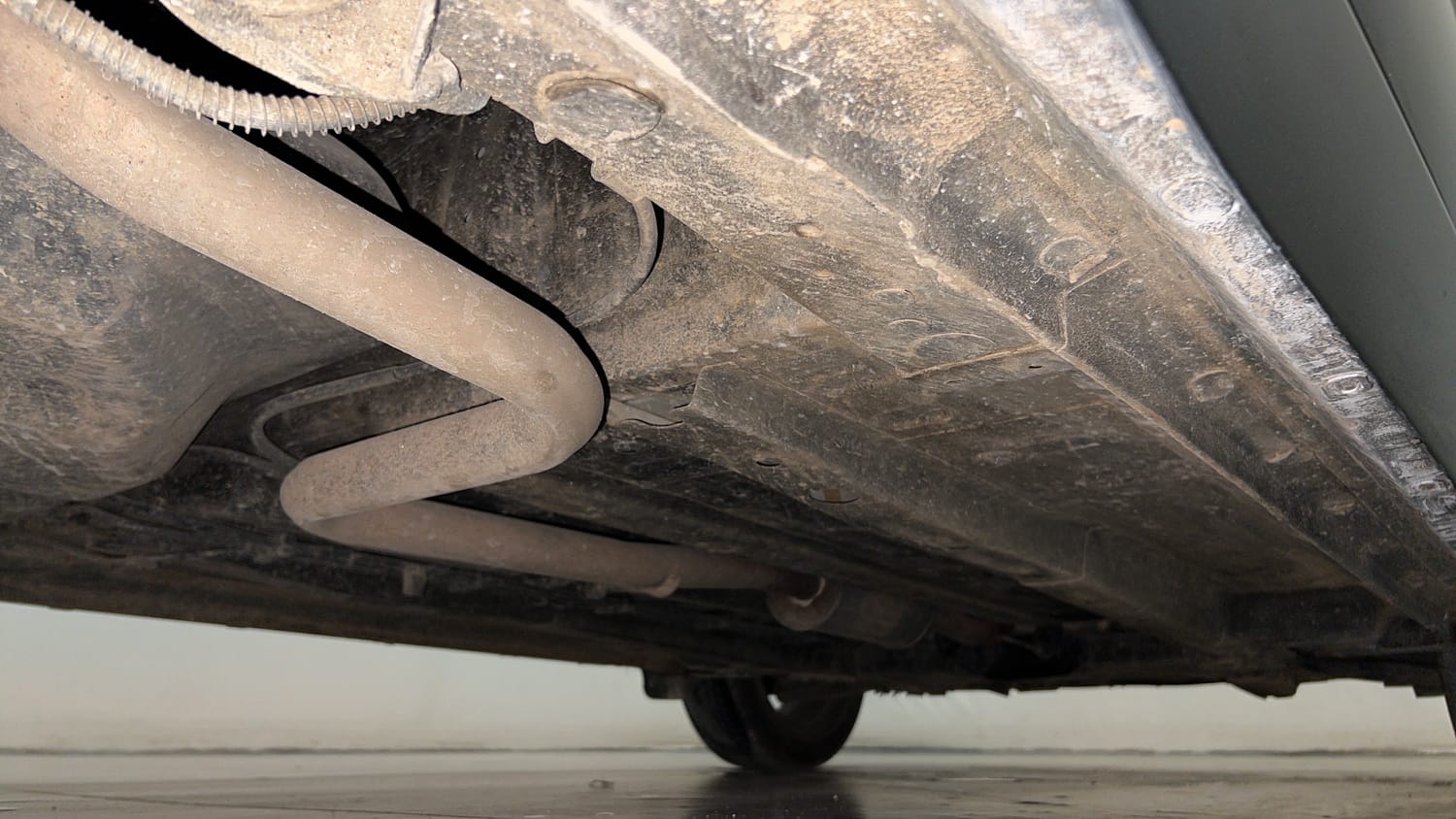 Used 2023 Tata Altroz XZ Diesel Diesel Manual extra REAR RIGHT UNDERBODY VIEW