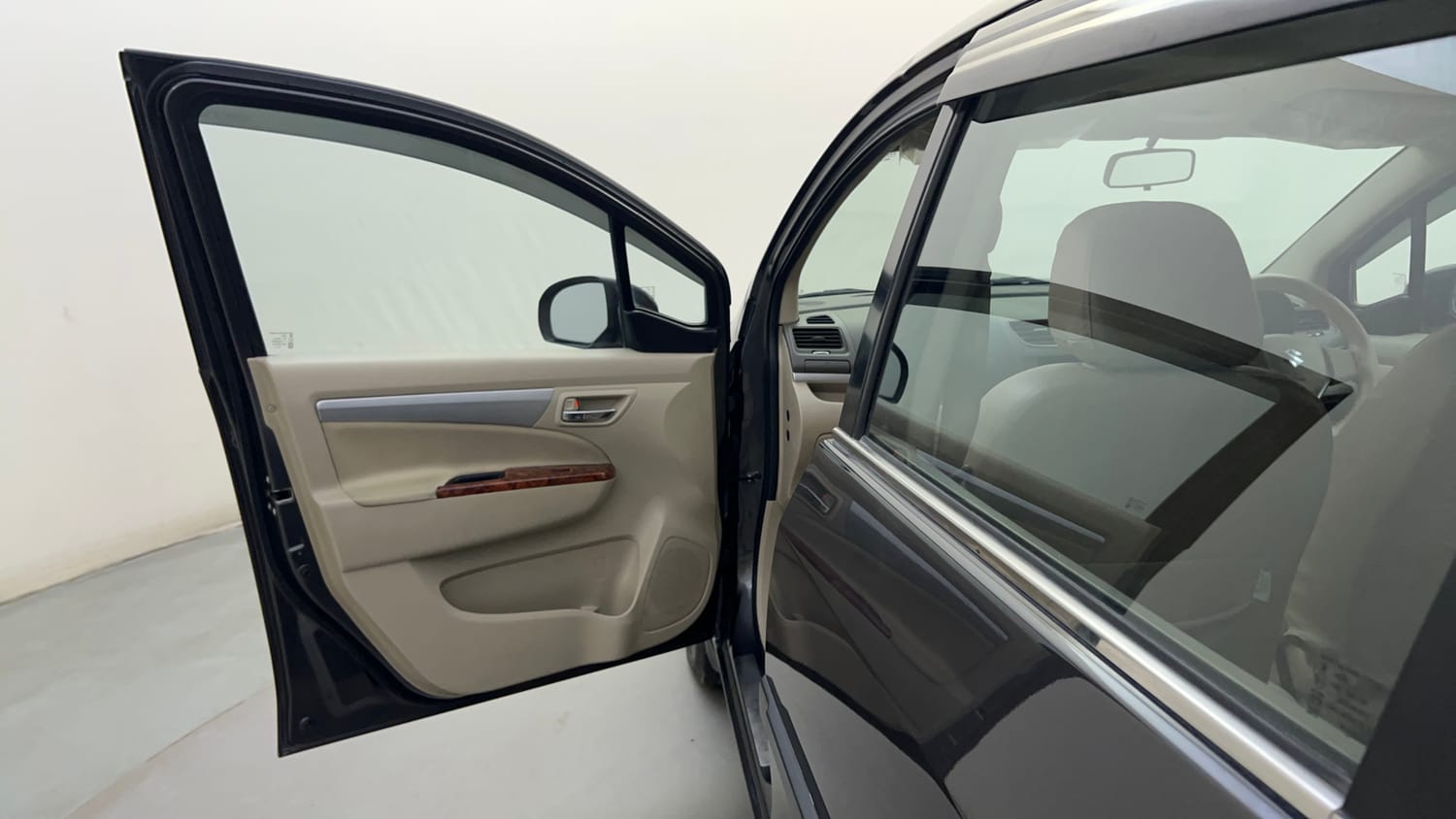 Used 2017 Maruti Suzuki Ertiga ZXI+ Petrol Manual interior LEFT FRONT DOOR OPEN VIEW