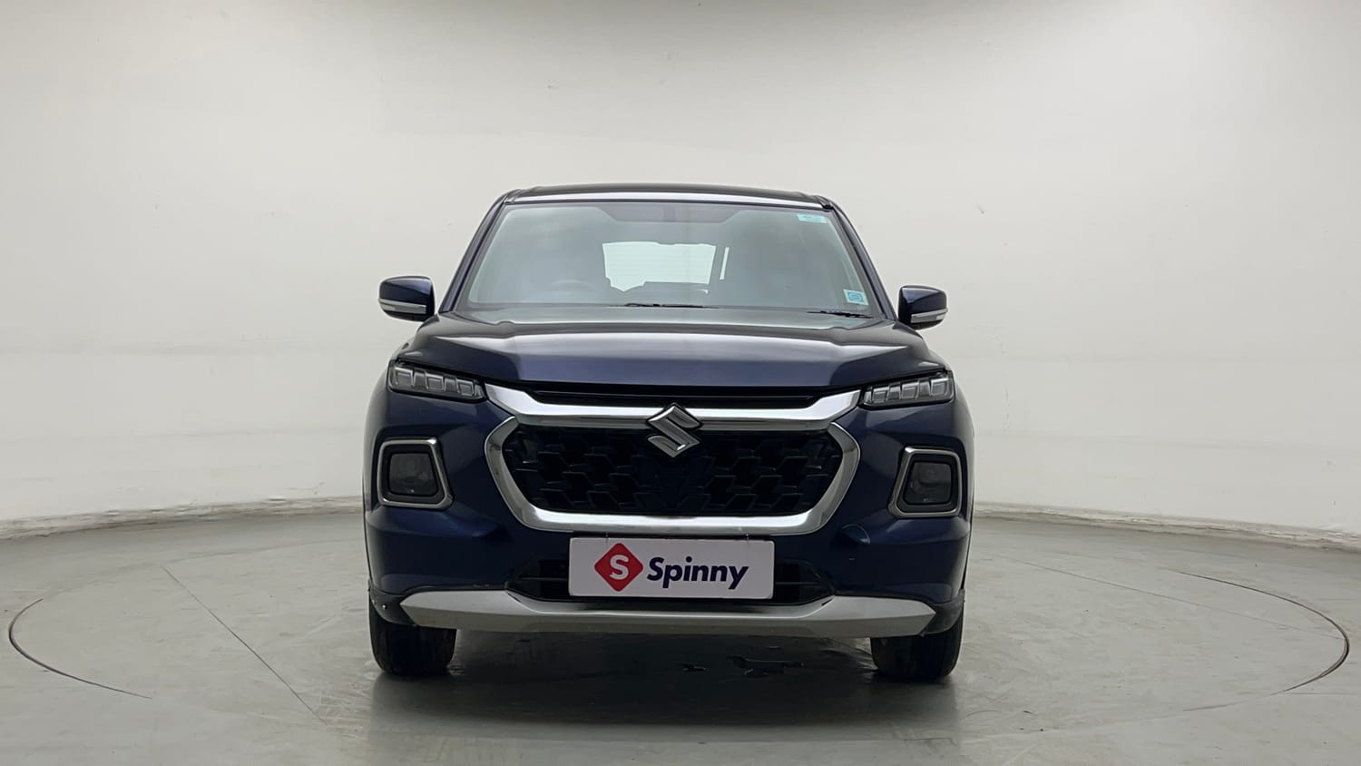 Used 2023 Maruti Suzuki Grand Vitara Zeta Smart Hybrid AT Petrol Automatic exterior FRONT VIEW