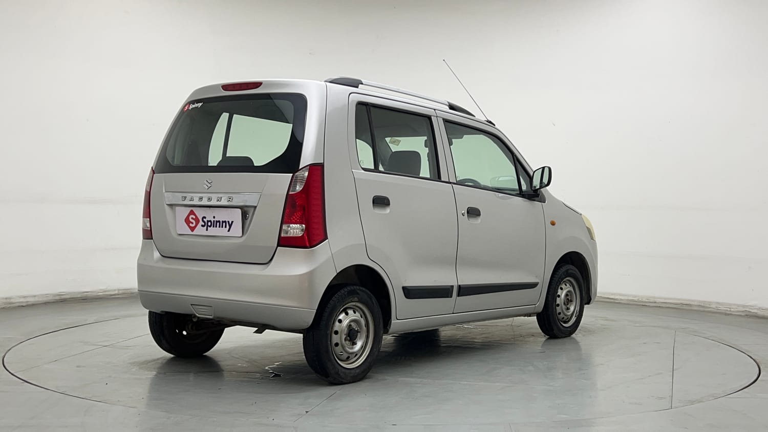 Used 2013 Maruti Suzuki Wagon R LXI CNG Cng Manual exterior RIGHT REAR CORNER VIEW