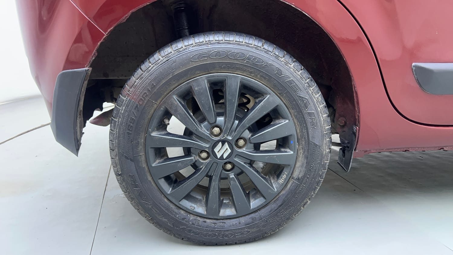Used 2022 Maruti Suzuki Wagon R LXI 1.0 CNG Cng Manual tyres RIGHT REAR TYRE RIM VIEW