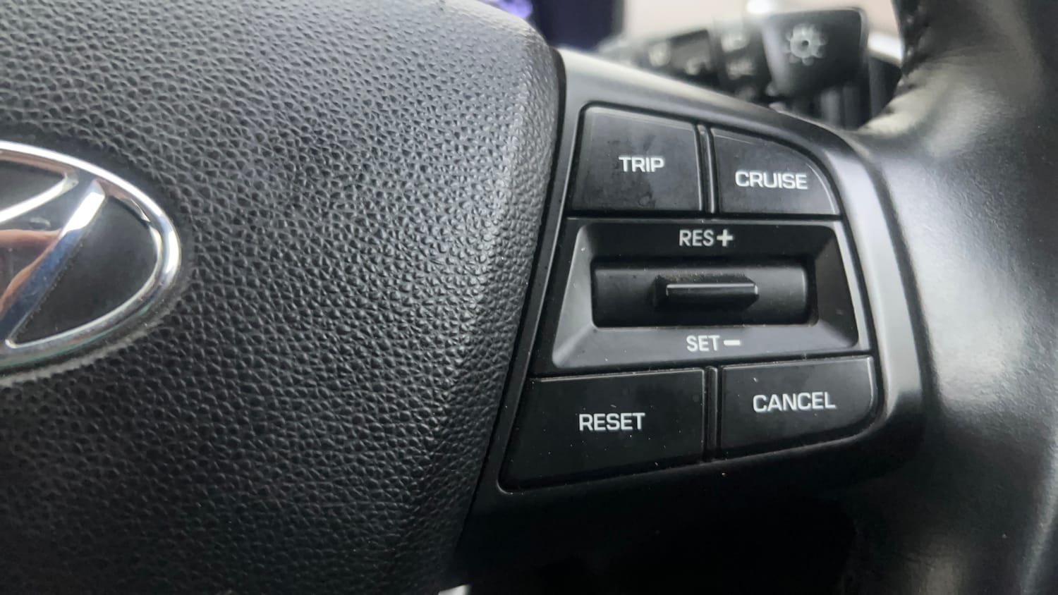 Used 2018 Hyundai Creta SX 1.6 AT Petrol Petrol Automatic top_features Cruise control
