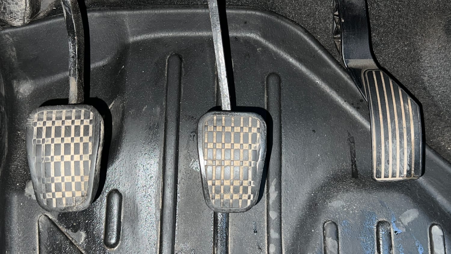 Used 2024 Tata Altroz XZ Plus (S) Dark Edition Diesel Diesel Manual interior PEDALS VIEW