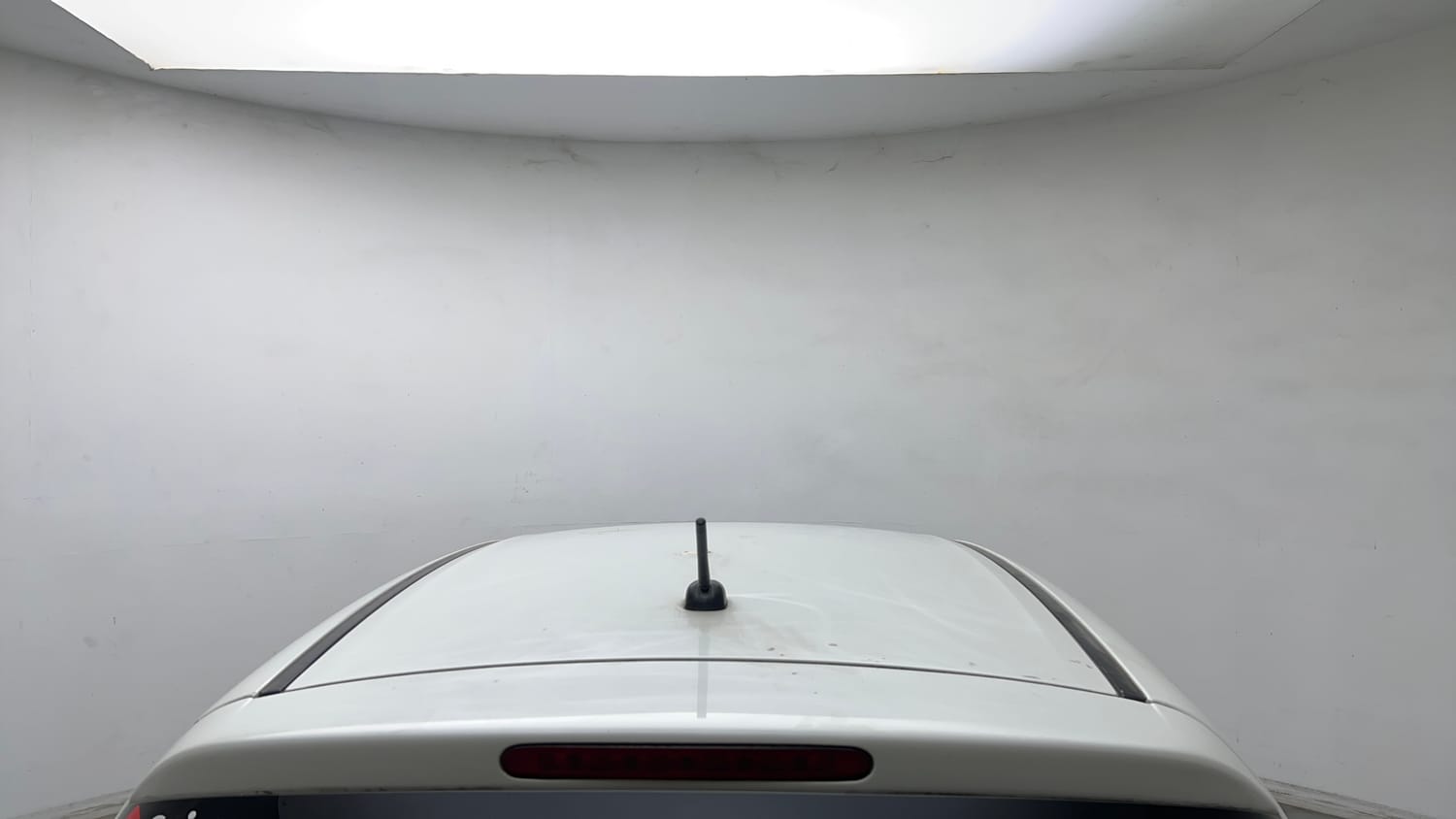 Used 2017 Maruti Suzuki Swift Lxi (O) Petrol Manual exterior EXTERIOR ROOF VIEW