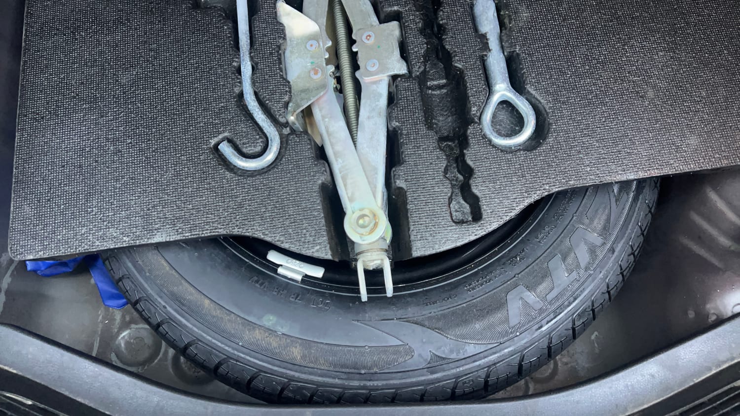Used 2018 Honda Jazz V Petrol Petrol Manual tyres SPARE TYRE VIEW