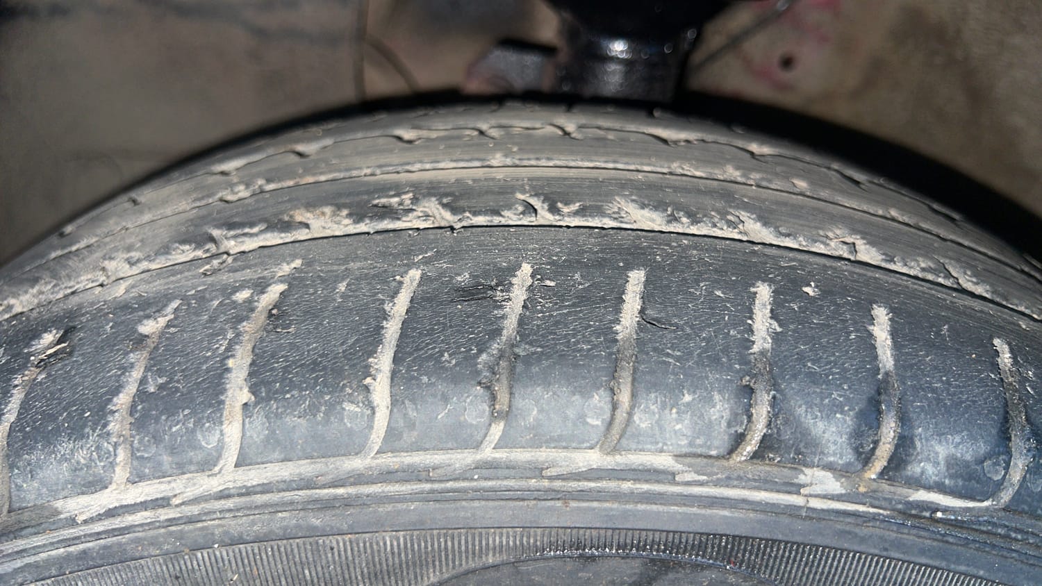 Used 2022 Maruti Suzuki Wagon R LXI 1.0 CNG Cng Manual tyres LEFT FRONT TYRE TREAD VIEW