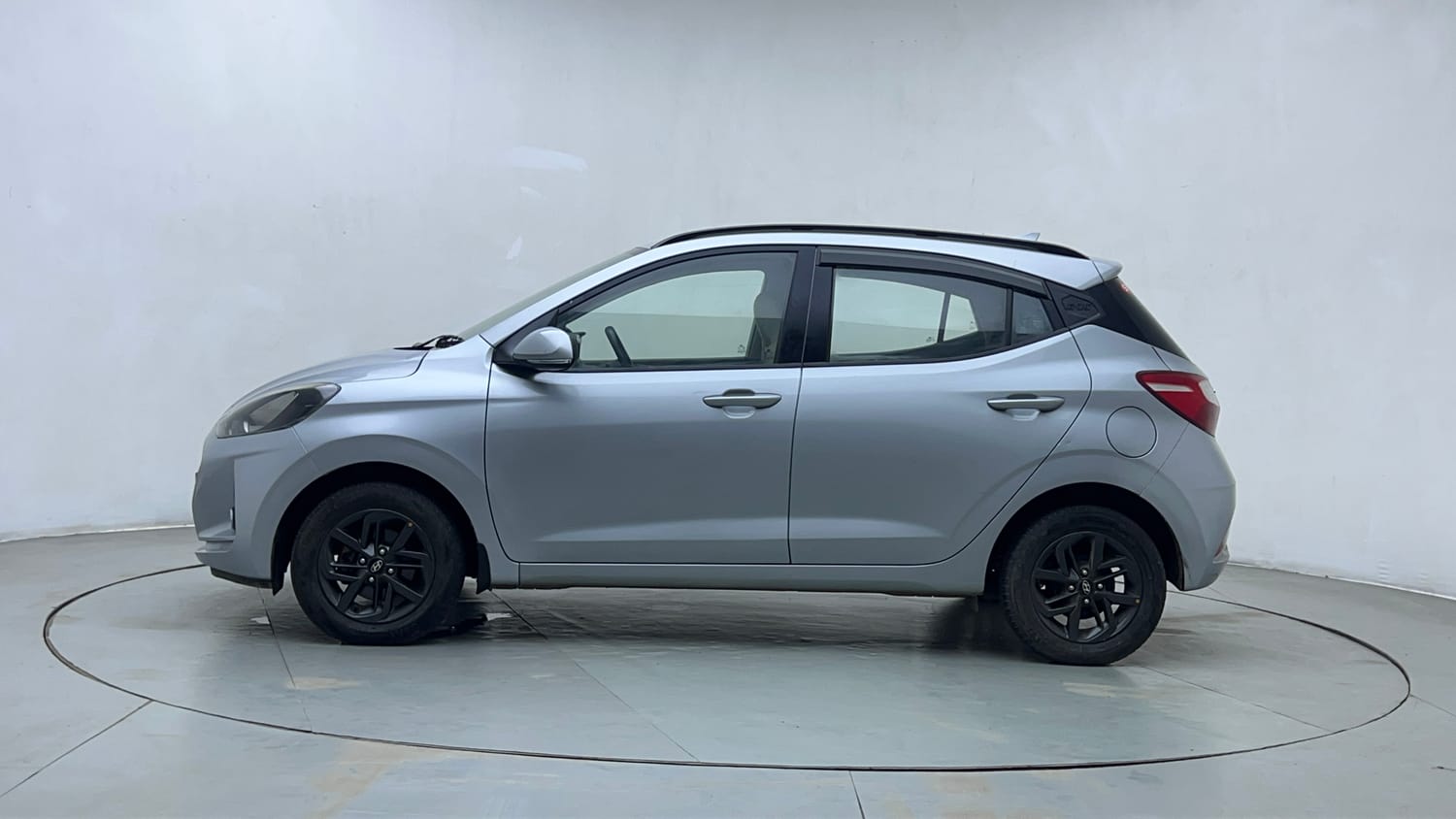 Used 2017 Maruti Suzuki Ertiga VXI CNG Cng Manual exterior LEFT SIDE VIEW