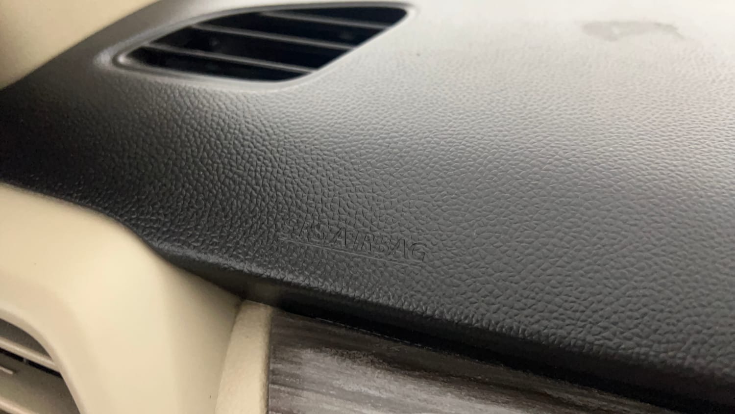 Used 2021 Maruti Suzuki Dzire VXi Petrol Manual top_features Airbags