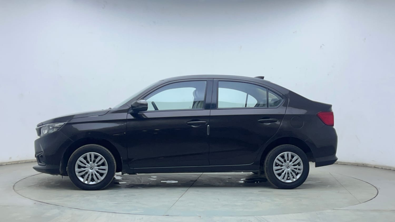 Used 2018 Honda Amaze 1.2 S MT Petrol Petrol Manual exterior LEFT SIDE VIEW