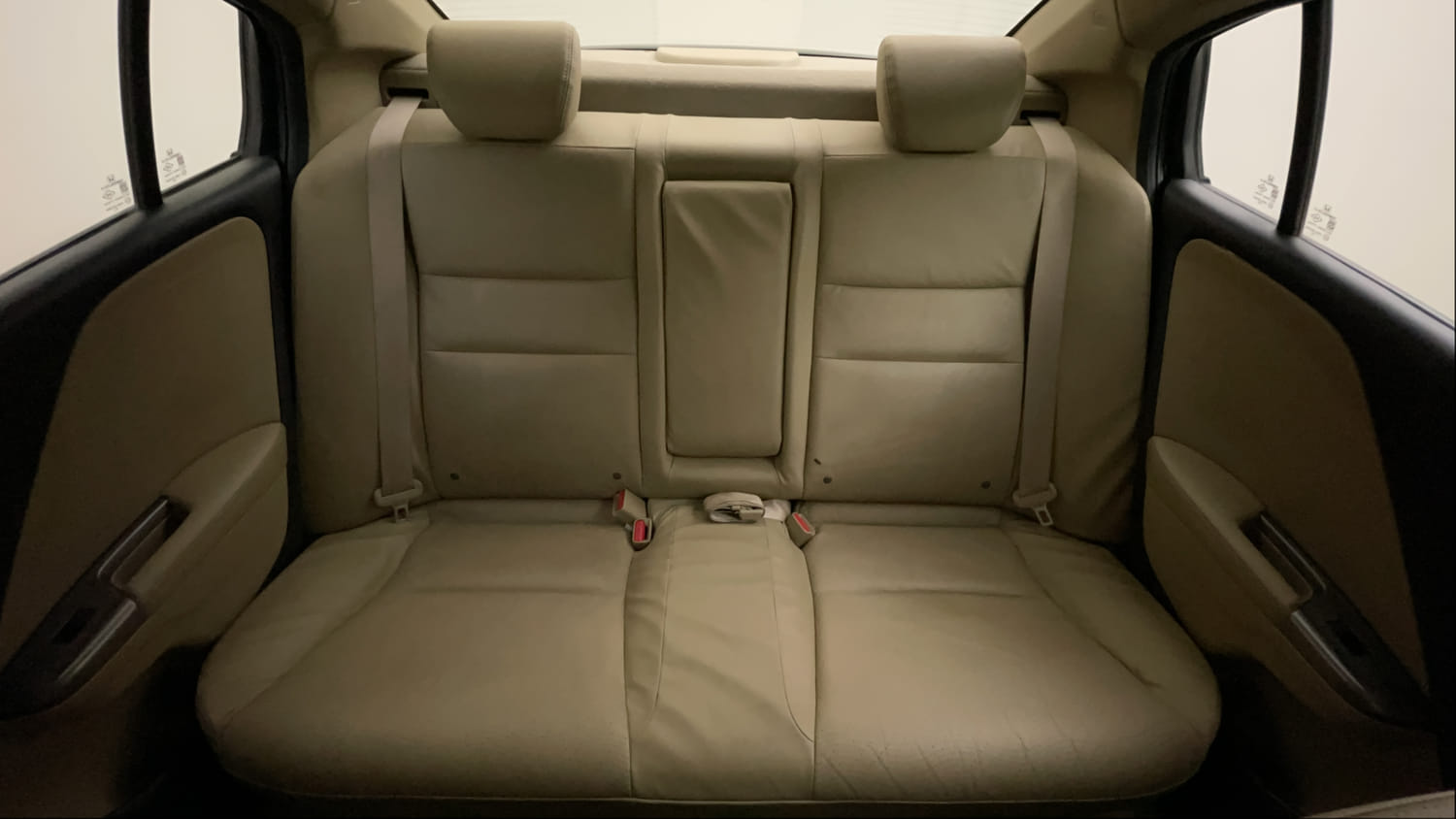 Used 2019 Honda City ZX CVT Petrol Petrol Automatic interior REAR SEAT CONDITION VIEW