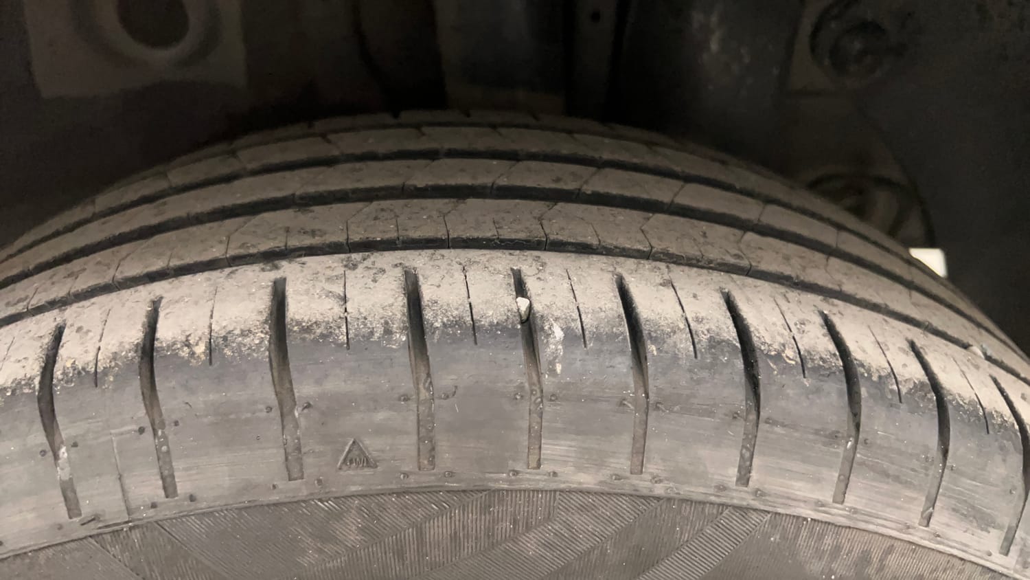 Used 2016 Hyundai Elite i20 Magna 1.2 Petrol Manual tyres LEFT REAR TYRE TREAD VIEW