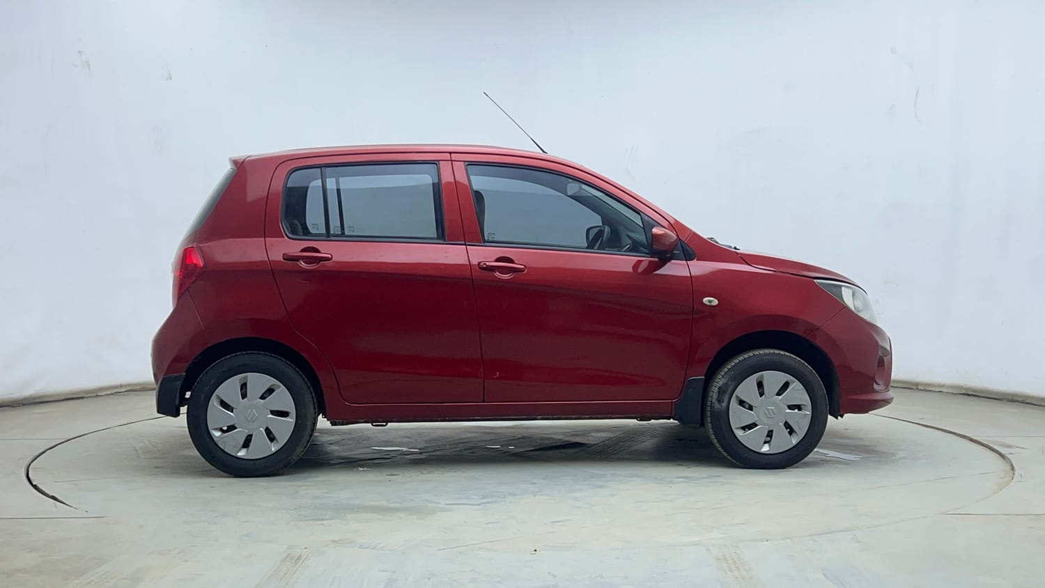 Used 2018 Maruti Suzuki Celerio VXi (O) AMT Petrol Automatic exterior RIGHT SIDE VIEW