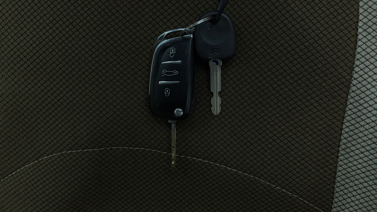 Used 2019 Hyundai Santro Magna CNG Cng Manual extra CAR KEY VIEW