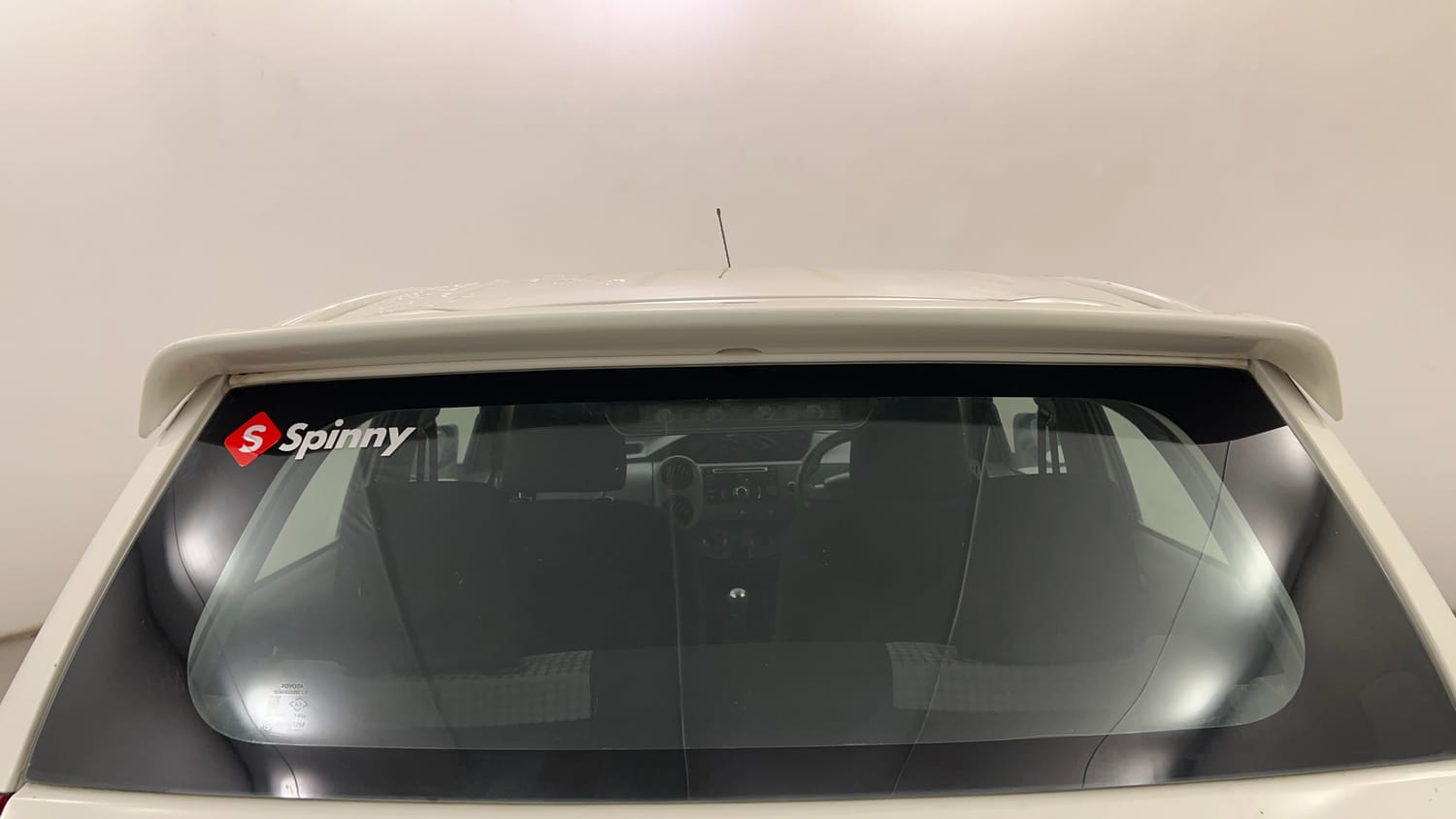 Used 2013 Toyota Etios Liva G Petrol Manual exterior BACK WINDSHIELD VIEW