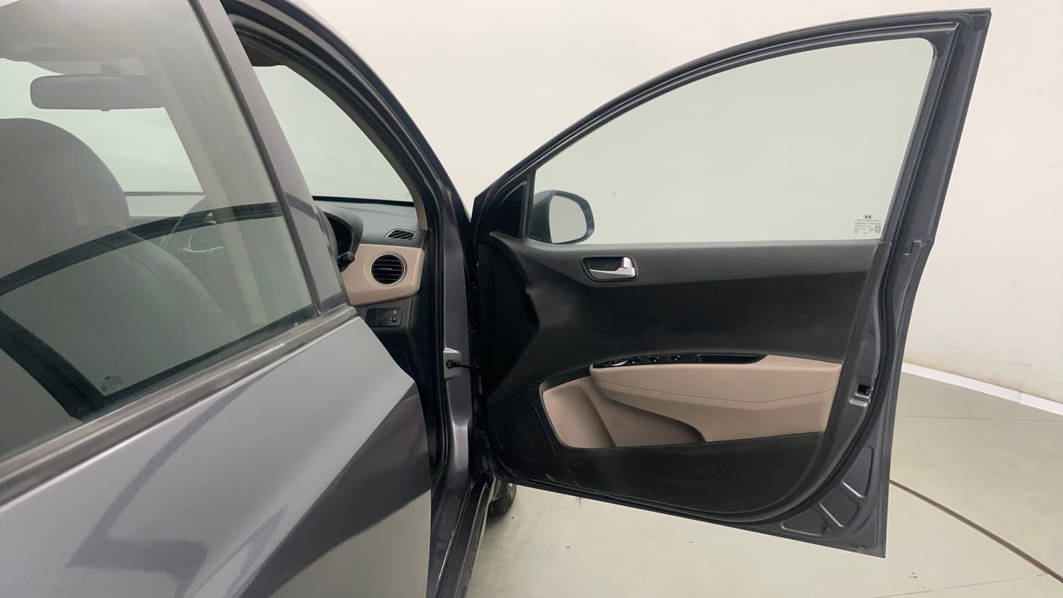 Used 2016 Hyundai Grand i10 Sportz 1.2 Kappa VTVT Petrol Manual interior RIGHT FRONT DOOR OPEN VIEW