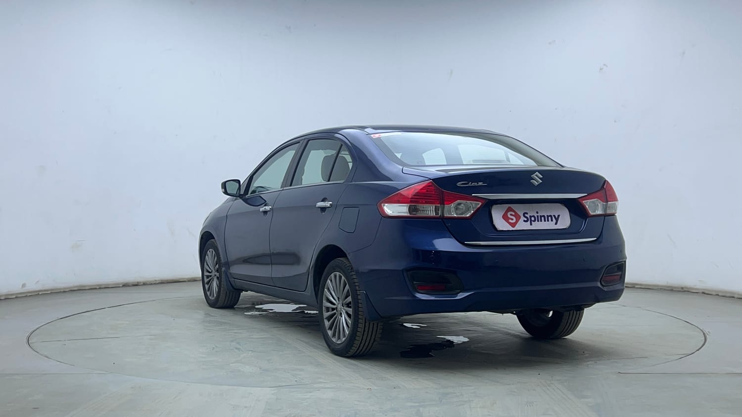Used 2017 Maruti Suzuki Ciaz Alpha 1.4 AT Petrol Automatic exterior LEFT REAR CORNER VIEW