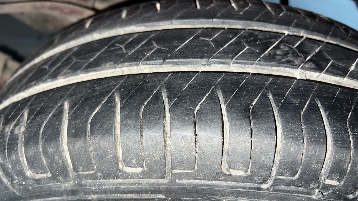 Used 2017 Maruti Suzuki Alto K10 VXi AMT Petrol Automatic tyres LEFT REAR TYRE TREAD VIEW