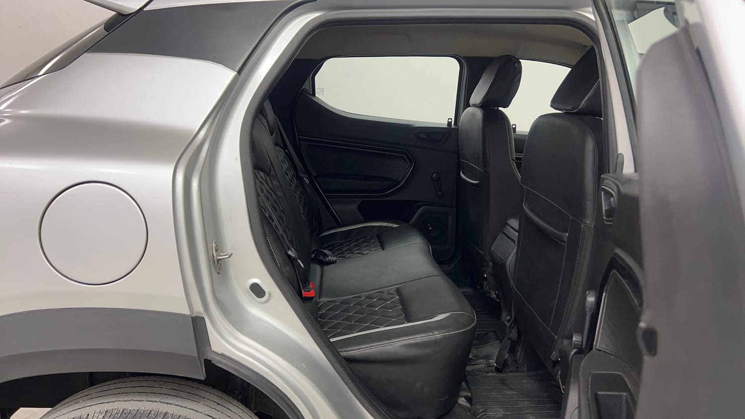 Used 2023 Renault Kiger RXE MT Petrol Manual interior RIGHT SIDE REAR DOOR CABIN VIEW