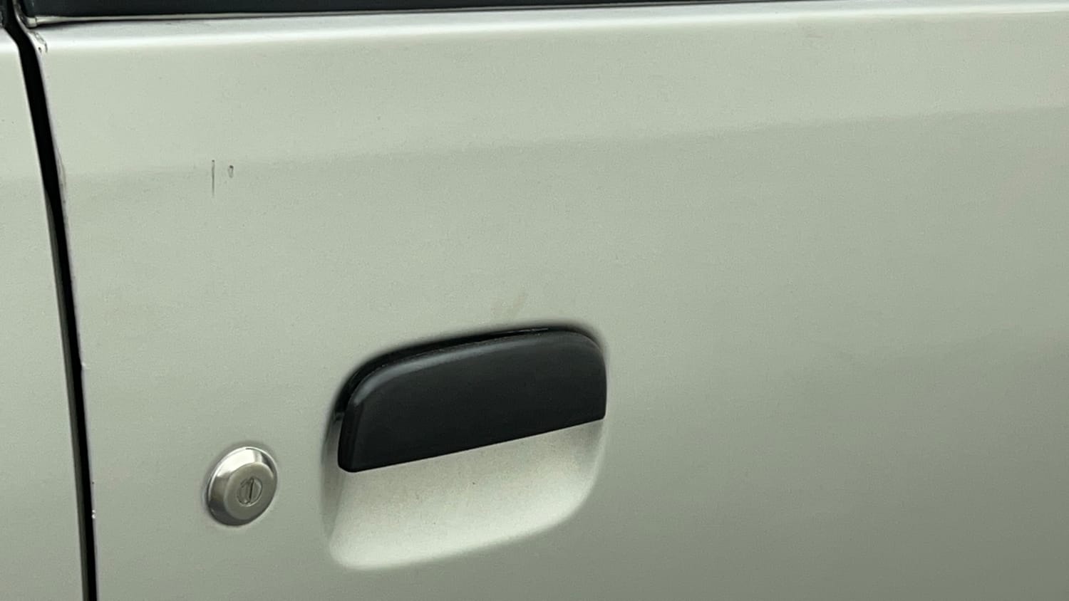 Used 2013 Maruti Suzuki Wagon R LXI CNG Cng Manual dents MINOR DENT