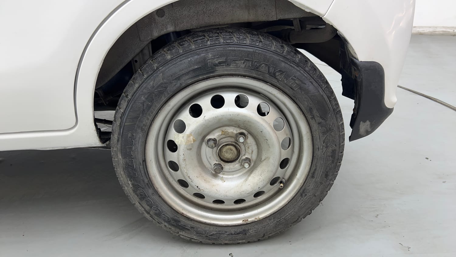 Used 2017 Maruti Suzuki Alto K10 VXi Petrol Manual tyres LEFT REAR TYRE RIM VIEW