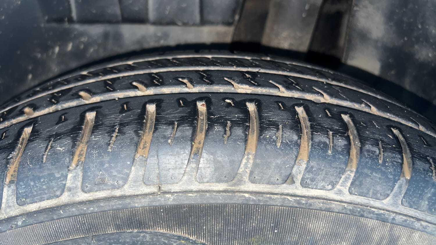 Used 2021 Maruti Suzuki Dzire VXi AGS Petrol Automatic tyres LEFT REAR TYRE TREAD VIEW
