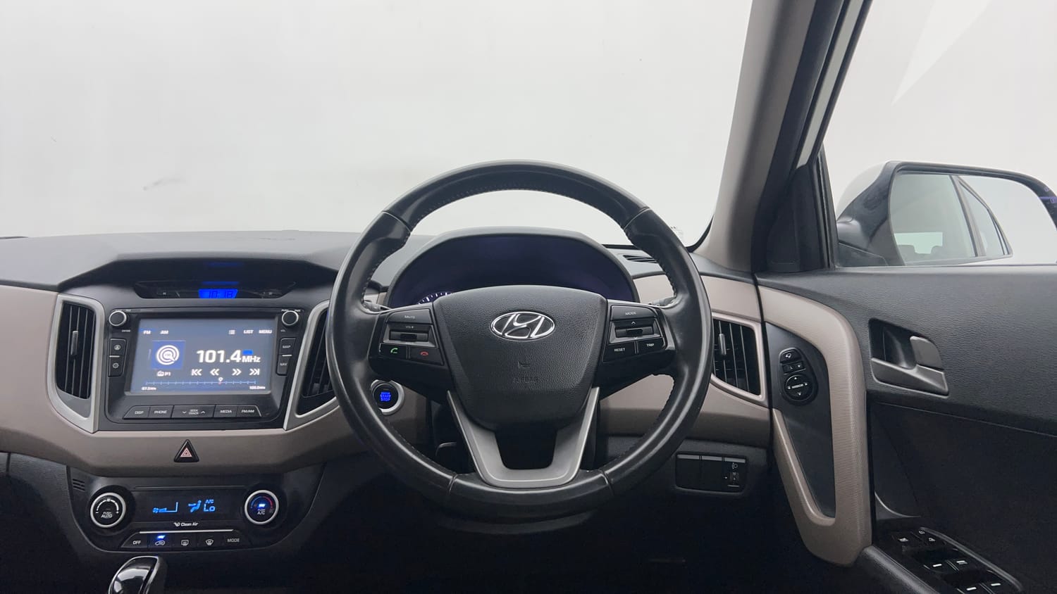 Used 2017 Hyundai Creta 1.6 SX Plus AT Petrol Petrol Automatic interior STEERING VIEW