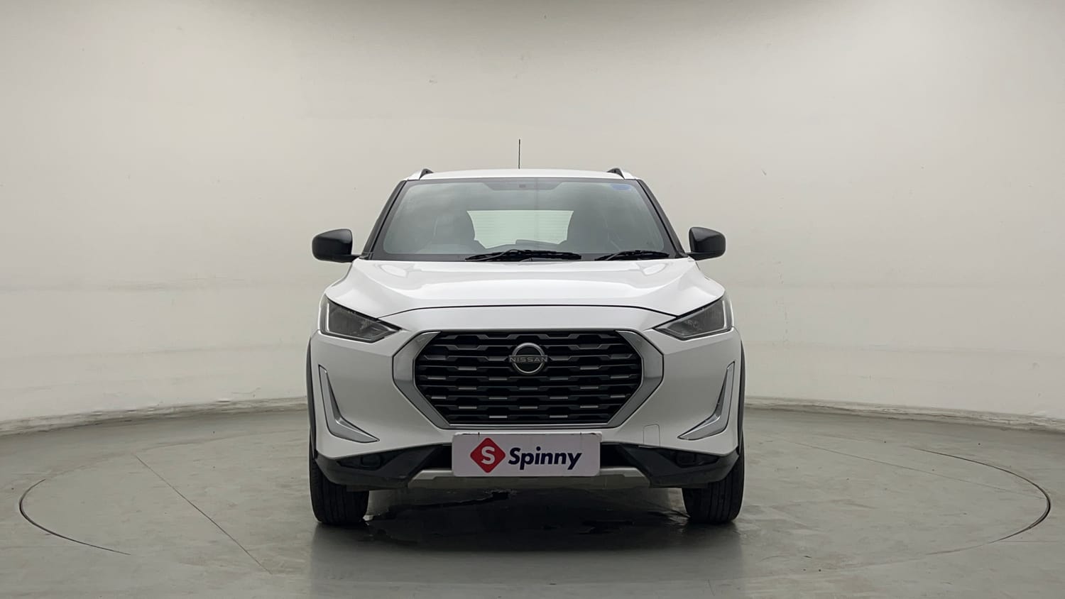 Used 2021 Nissan Magnite XE Petrol Manual exterior FRONT VIEW