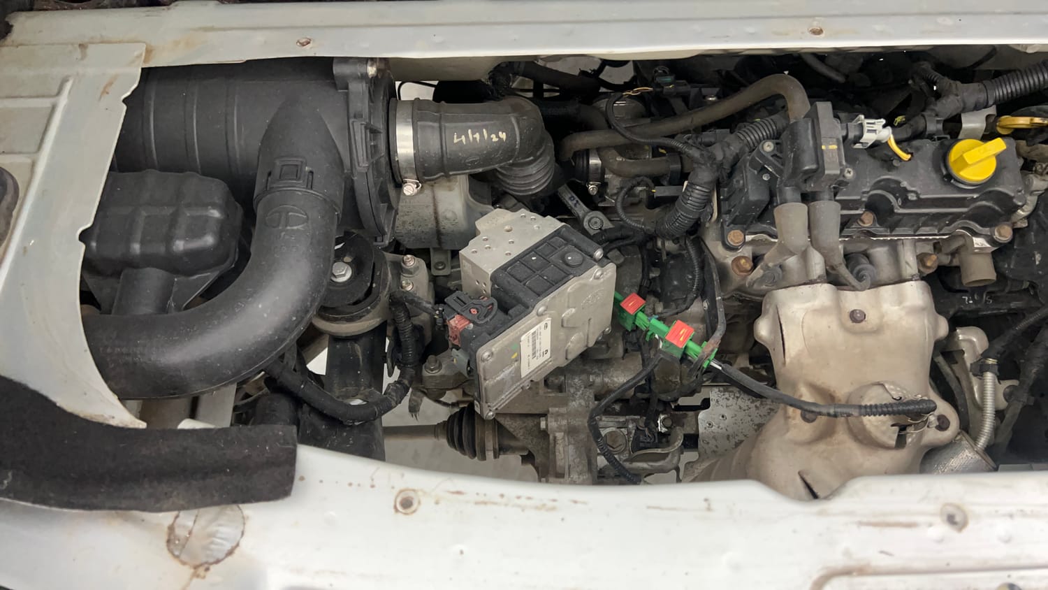 Used 2015 Tata Nano Twist XTA Petrol Automatic engine ENGINE LEFT SIDE VIEW