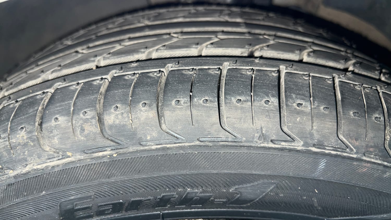 Used 2021 Volkswagen Polo GT Petrol Automatic tyres LEFT FRONT TYRE TREAD VIEW