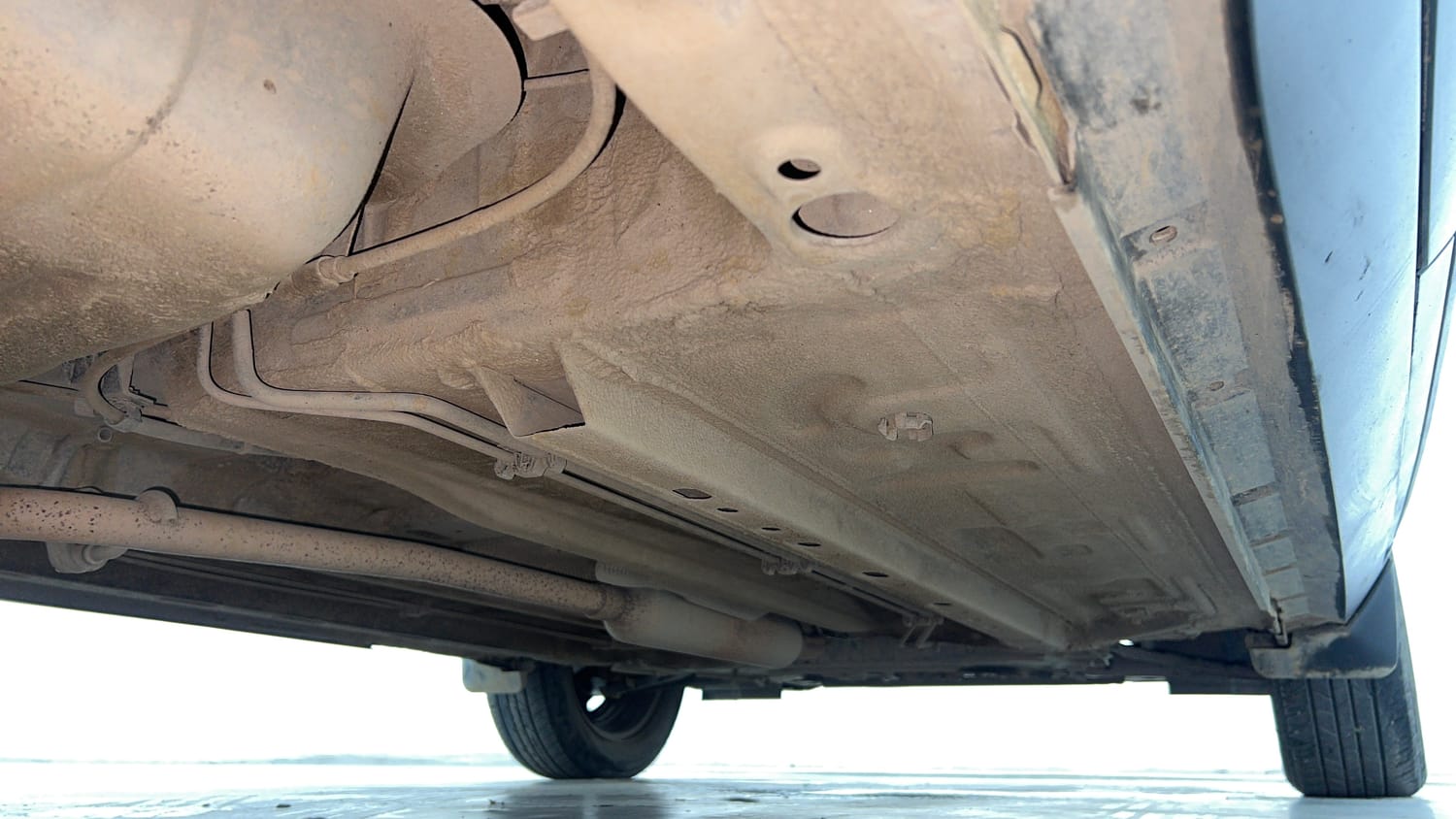 Used 2021 Nissan Magnite XE Petrol Manual extra REAR RIGHT UNDERBODY VIEW