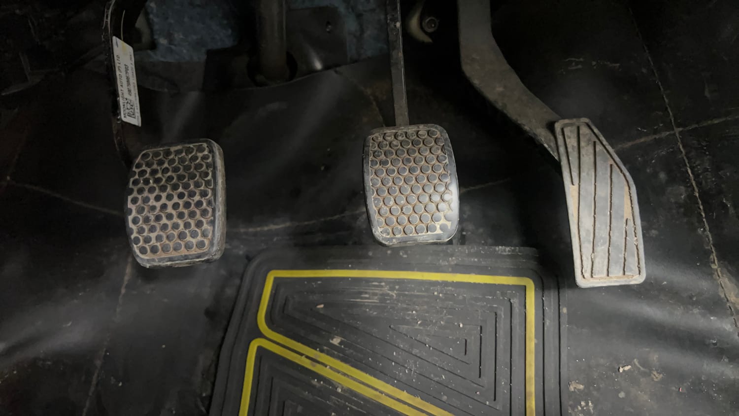 Used 2022 Maruti Suzuki Alto 800 Vxi Plus Petrol Manual interior PEDALS VIEW