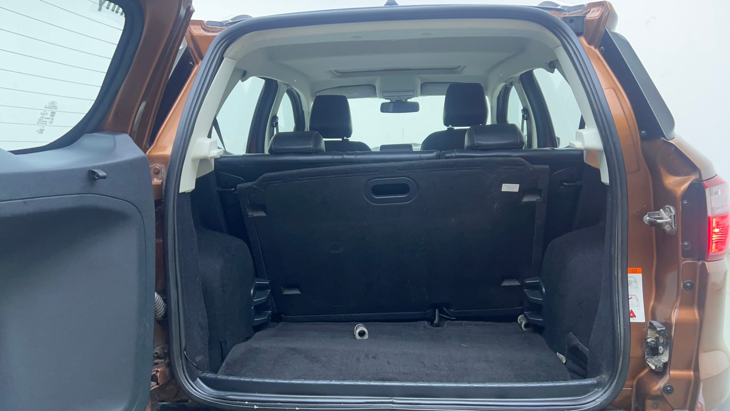 Used 2018 Ford EcoSport S Petrol Petrol Manual interior DICKY INSIDE VIEW