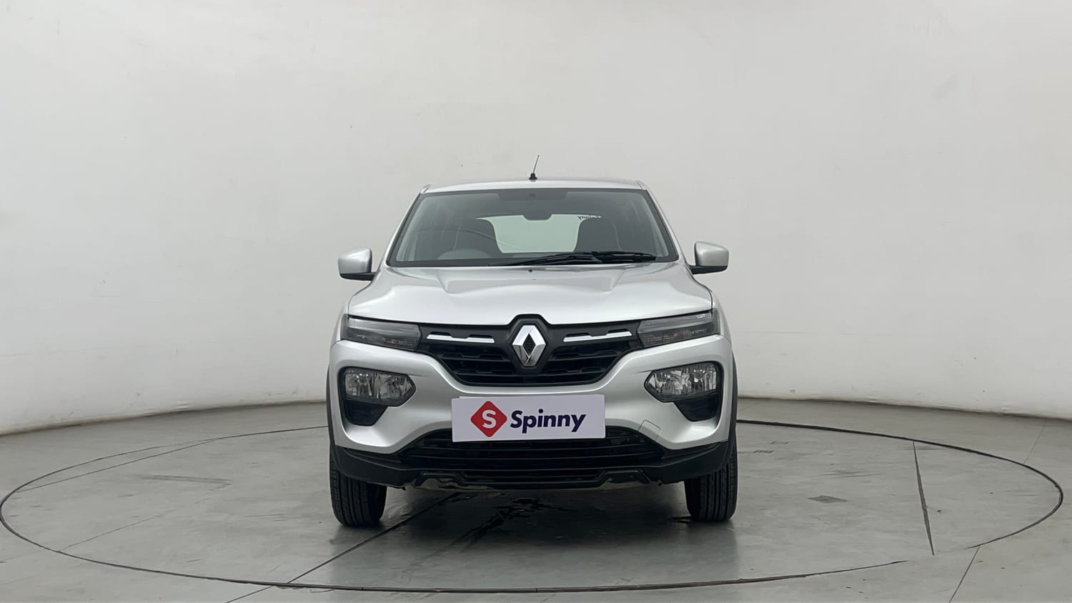 Used 2022 Renault Kwid RXT 1.0 AMT (O) Petrol Automatic exterior FRONT VIEW