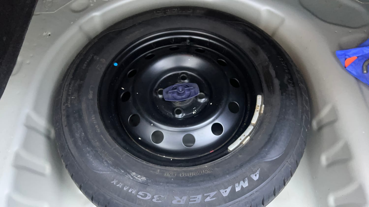 Used 2021 Maruti Suzuki Dzire VXi AGS Petrol Automatic tyres SPARE TYRE VIEW