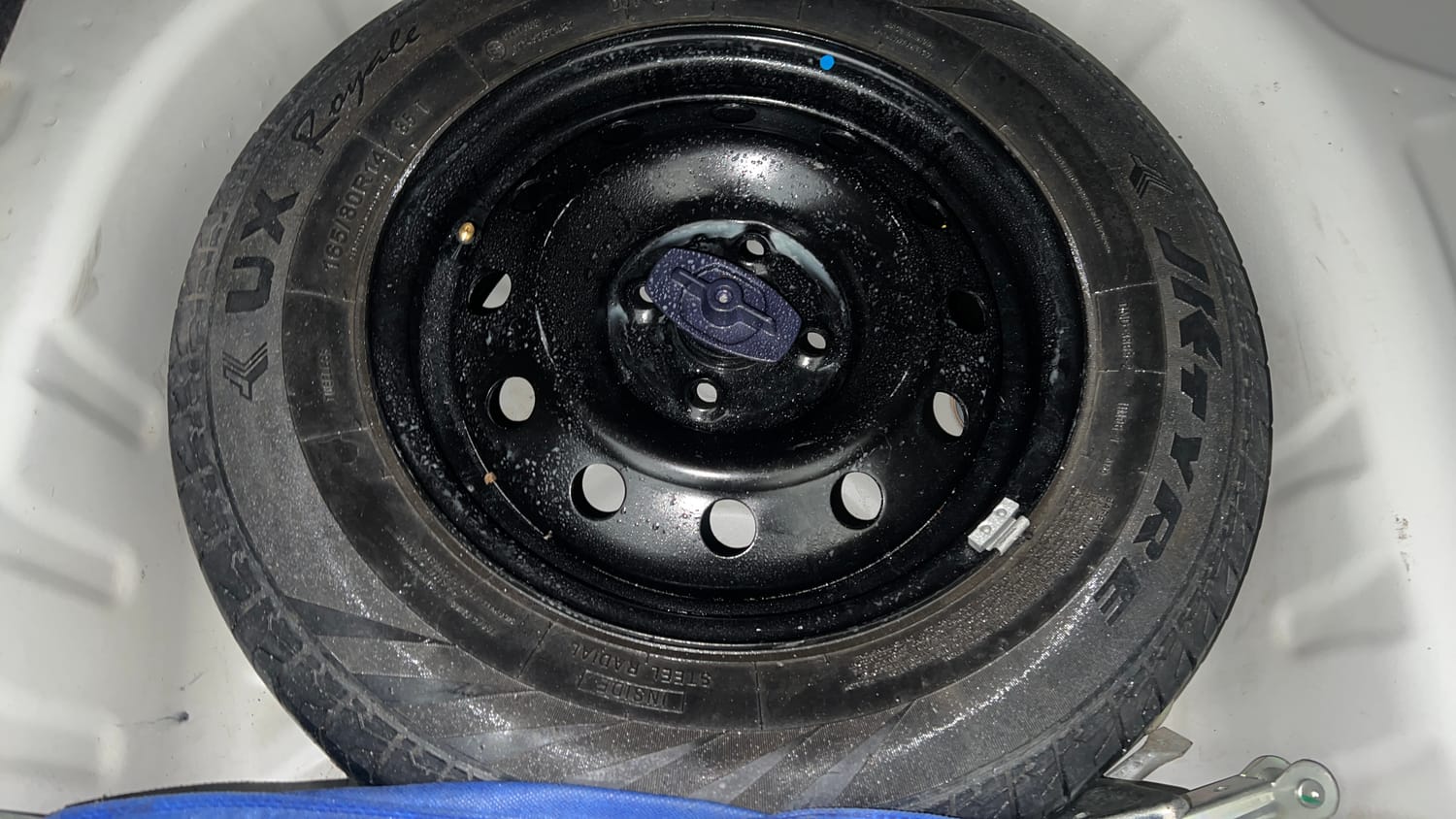 Used 2021 Maruti Suzuki Dzire VXi Petrol Manual tyres SPARE TYRE VIEW